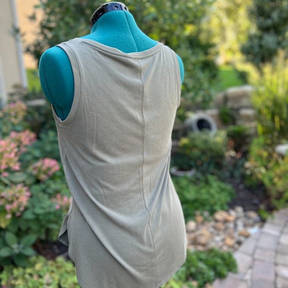 Banana Republic Top, Medium - Picture 4 of 6